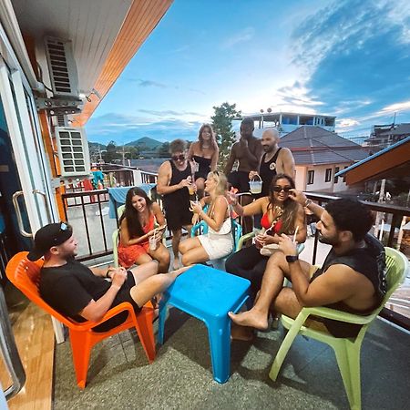 Auberge de jeunesse Revolution Koh Tao Extérieur photo